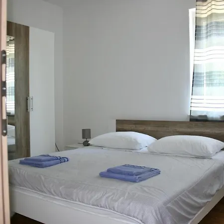 Apartments Antea Trogir Exterior photo